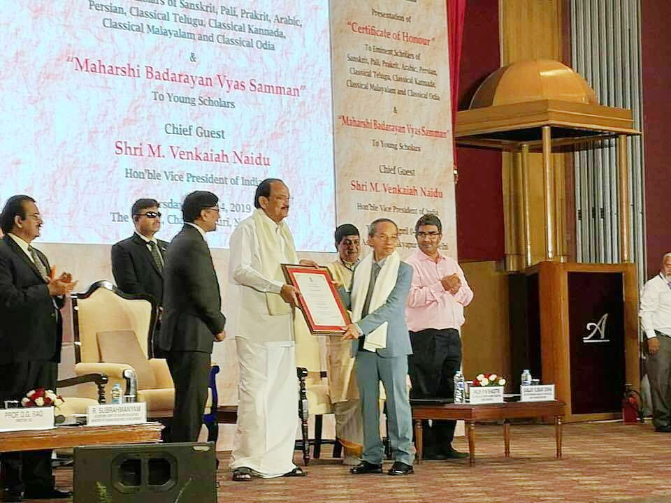  Prof. Chirapat Prapandvidya of Sanskrit Studies Centre, Silpakorn University, received the President Award in the field of Sanskrit from the Vice President of India.