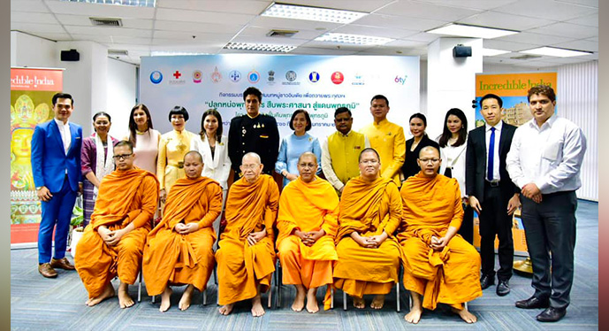  The Sangha of Thailand, the Tiratnabhoomi Society, and the Thai Indian Buddhist Network, in association with Swami Vivekananda Cultural Centre, Embassy of India, Bangkok, organized a Press Conference on "The Historical Ordination Ceremony for Indian Citizens to Propel Buddhism in the Buddha's Motherland”